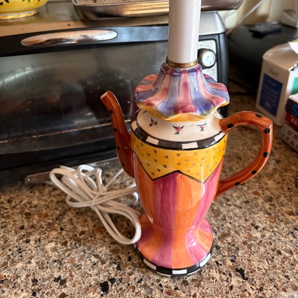 Whimsical Mackenzie-Childs Inspired Handpainted Teapot TableLamp--Working Order - Picture 1 of 1